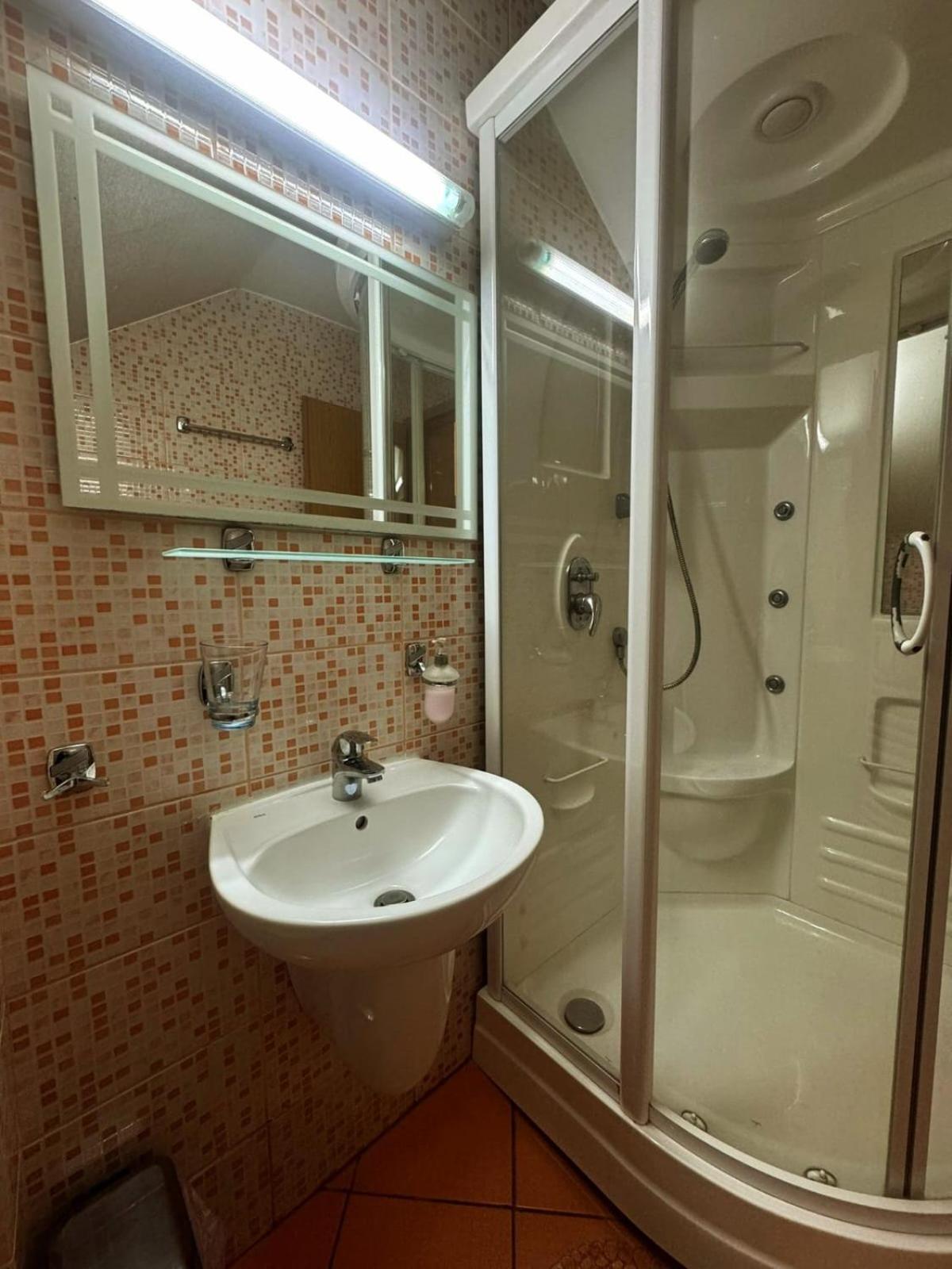 La Cuib Cristian Sibiu Hotell Exteriör bild
