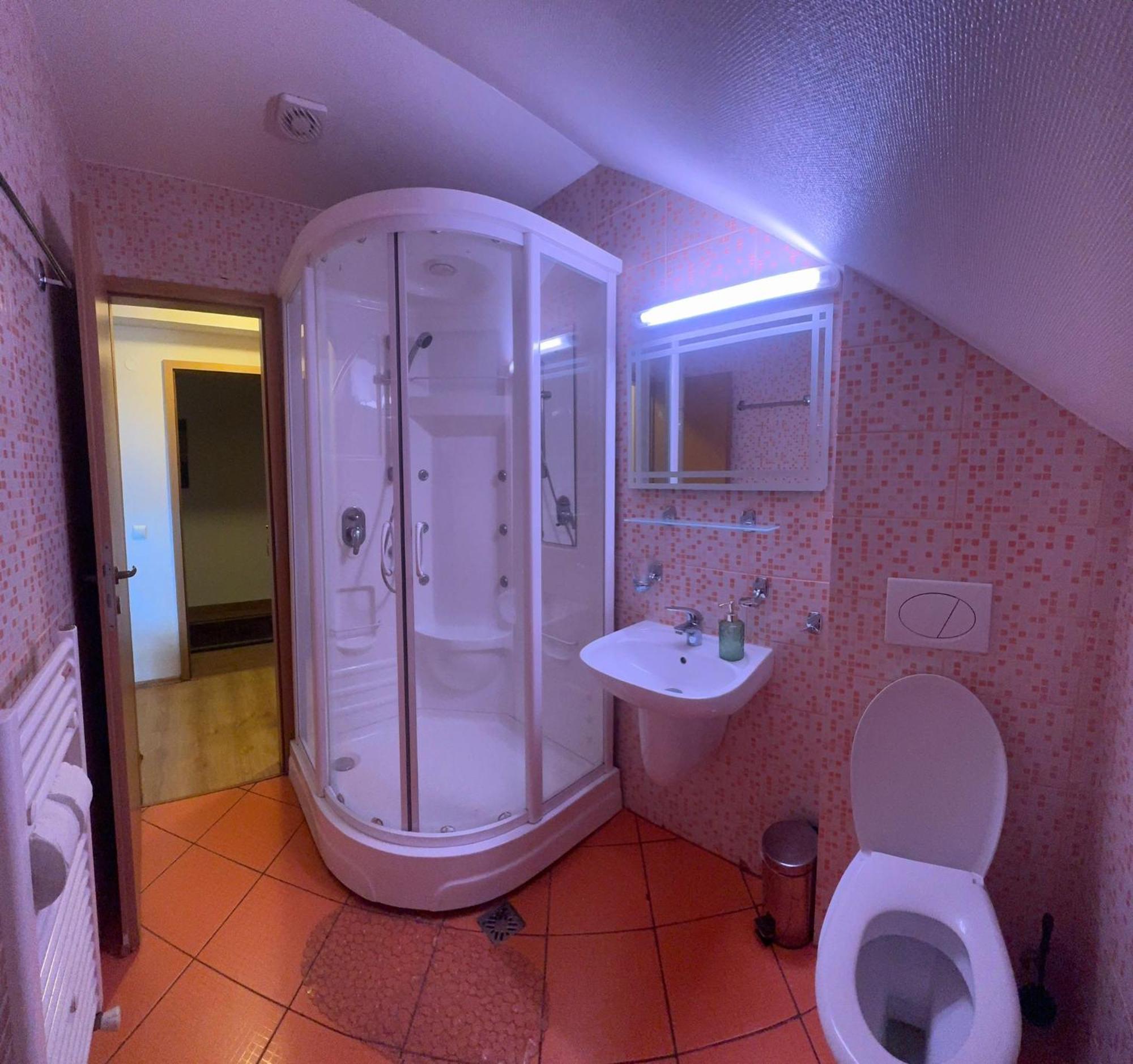 La Cuib Cristian Sibiu Hotell Exteriör bild