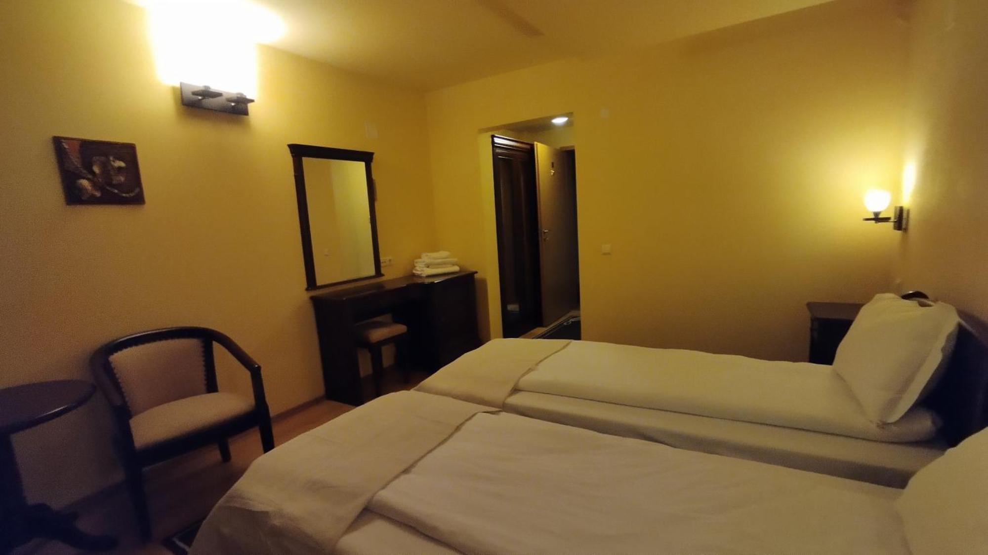 La Cuib Cristian Sibiu Hotell Exteriör bild